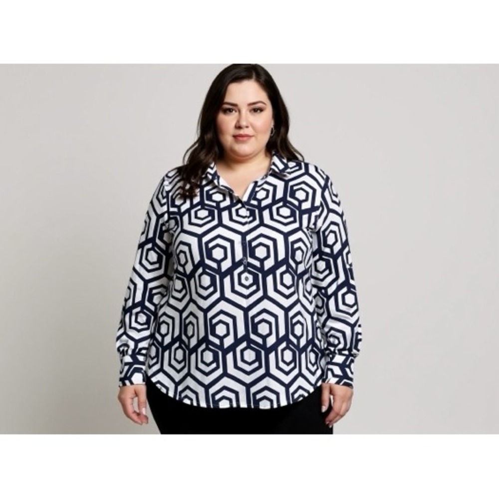 Lane‎ Bryant Geometric Hexagon Print Long Sleeve Collared Button Plus Size 22 24
